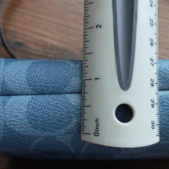 NWT Coach Crossbody - Picture 11 of 12